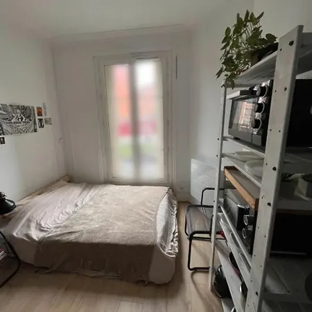 At 17th Apartment Paris
